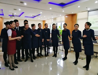 創新新乘培訓模式 助力新乘能力提升——記國航重慶客艙部2018新乘禮儀培訓